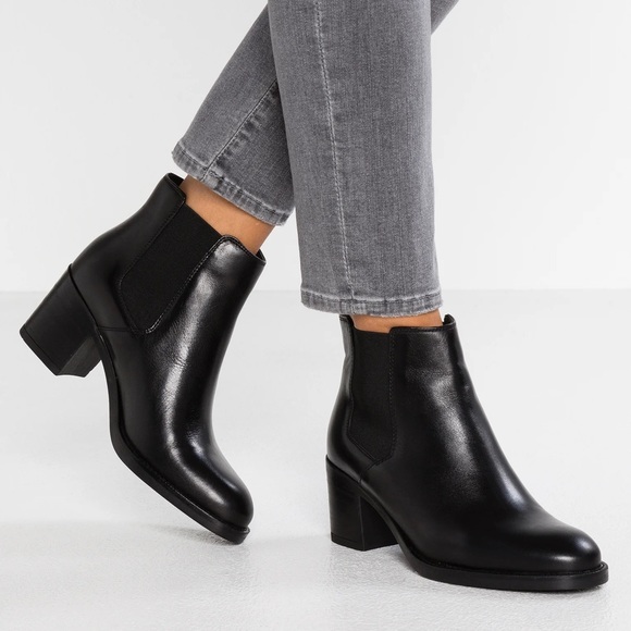 clarks mascarpone boots